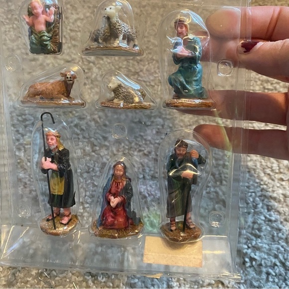 Lemax Nativity Figure Set NEW Jesus Mary Joseph Animals Christmas Village Decor - Picture 4 of 5